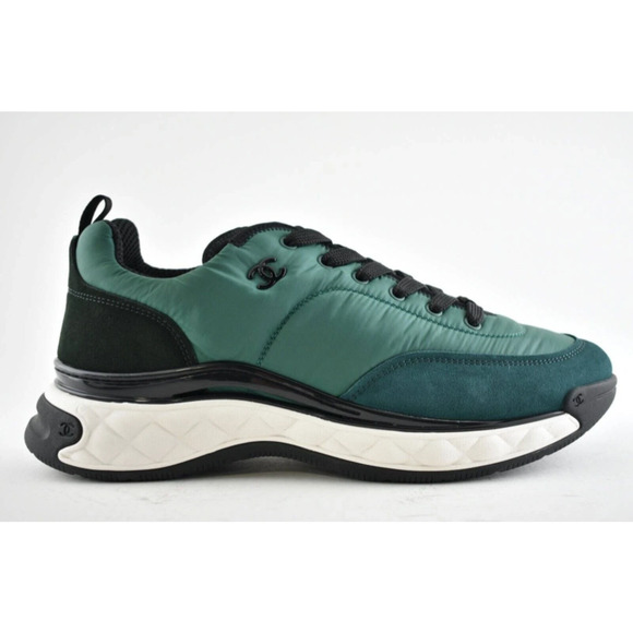 Chanel 21A Mens Green Black White CC Logo Lace Up Low Top Trainer Sneaker 44 11 - Picture 1 of 9